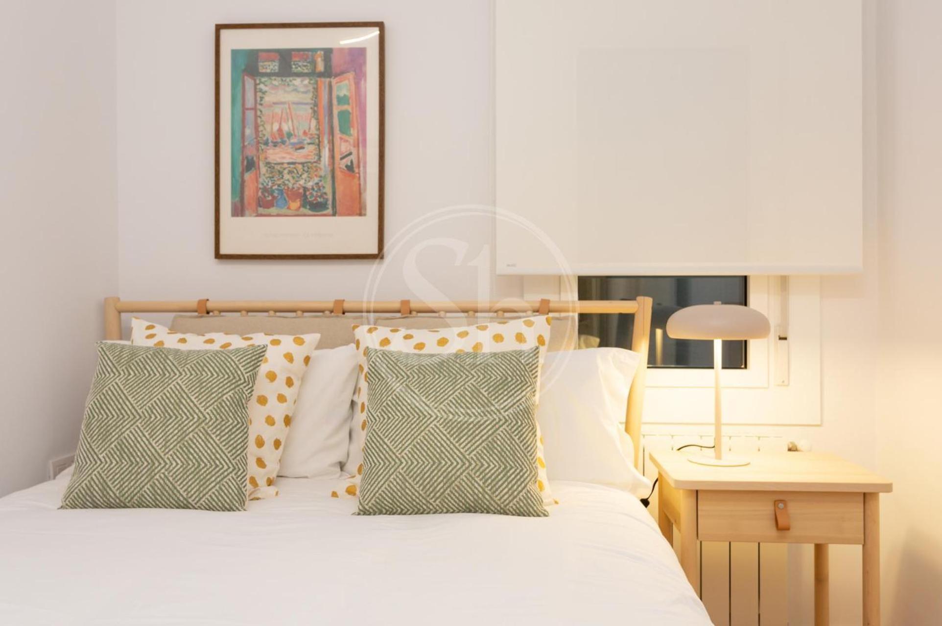 Apartment Familiar Junto A Hospital Clinic Barcelona